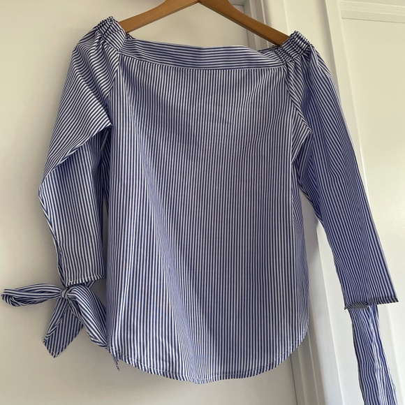 🎈🧨💗Host Pick ☄️🧨 NEW One shoulder blouse - XS-S - Picture 4 of 5